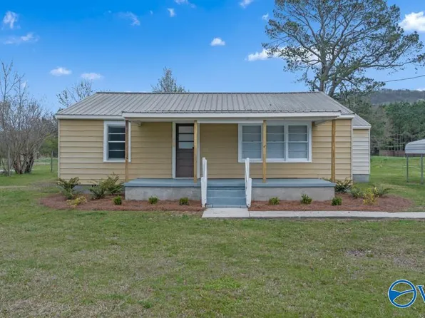 148 N Robinson Rd, Hartselle, AL 35640