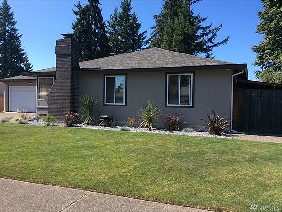 2nd image of 2714 Alpine Dr SE