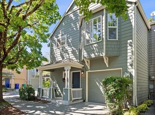 519 NE Russell St, Portland, OR 97212