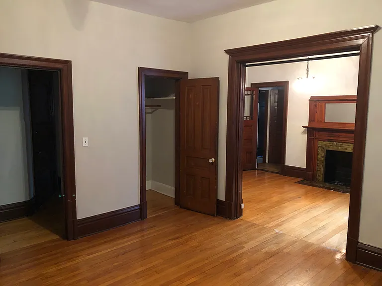 534 Laurel Ave #2BDR — Photo 3