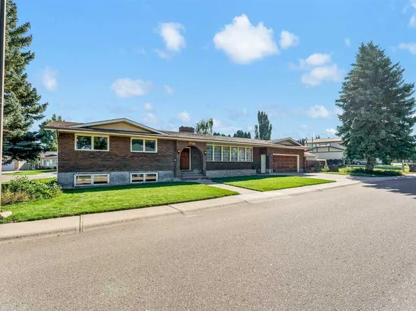 167 SW Primrose Dr SE, Medicine Hat, AB T1B 2A1