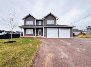 50 Doiron, Dieppe, NB E1A 0X8