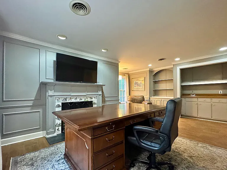 1801 Chickasaw Dr — Photo 34