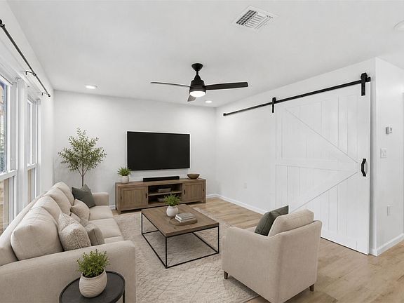 4th image of 6807 La Salle Dr
