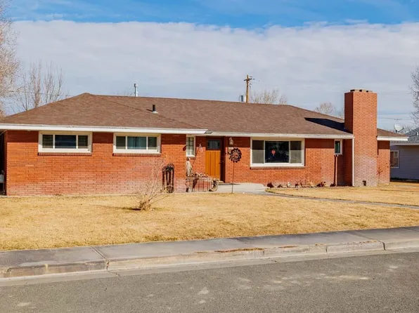 309 Carmon Ave, Lovell, WY 82431