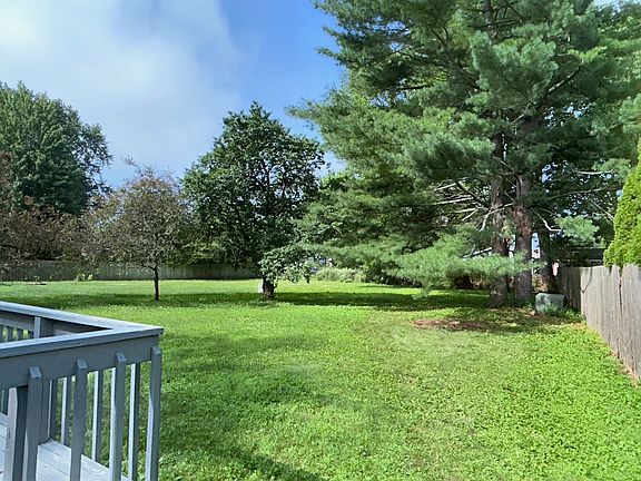 5th image of 1085 Mallard Dr