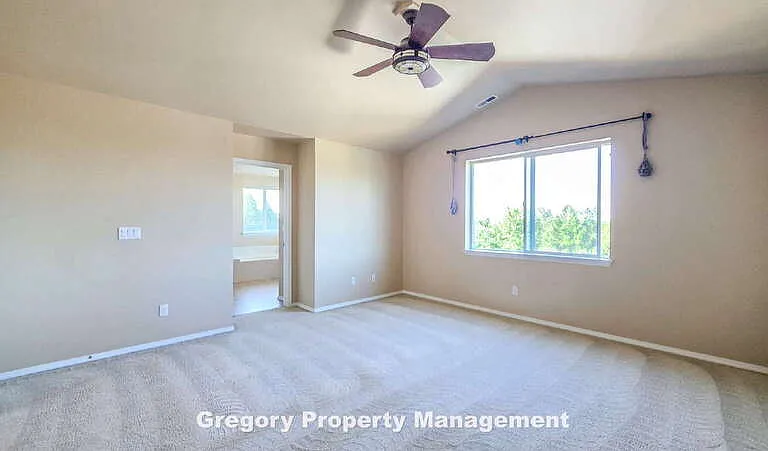 22904 42nd Dr SE — Photo 34