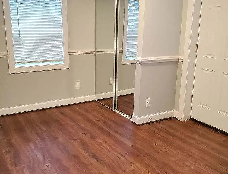 3247 Magnolia Ave — Photo 8