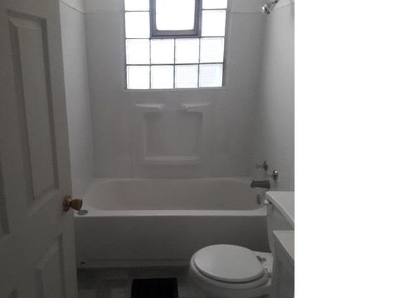 4th image of 3527 N Taylor Ave