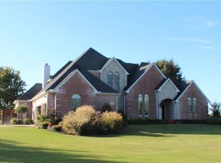 3 Ski Haven Dr, Justin, TX 76247