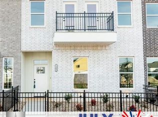 2909 SW Arlington Blvd, Bentonville, AR 72713