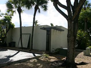 6390 Milk Wagon Ln, Hialeah, FL 33014