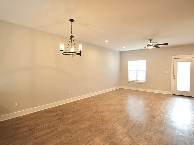 307 N Henry St #15 — Photo 19
