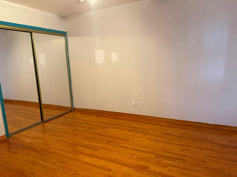 2519 S Hancock St — Photo 5