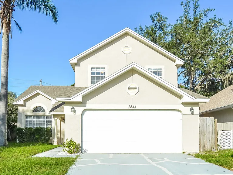 2233 Grand Tree Ct — Photo 1
