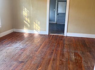 809 Austin Ave #1, Sheffield, AL 35660