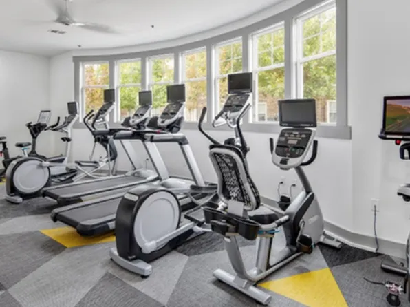 Woodlands Apartments 721