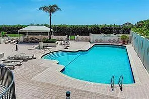 800 Ocean Dr #404
