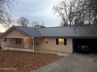 103 W Holston Ln, Oak Ridge, TN 37830