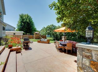 8674 Jody Cir S, Cottage Grove, MN 55016