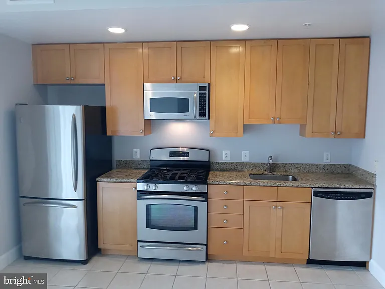 3600 Glebe Rd #202W — Photo 5