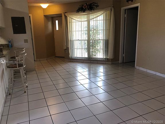 5th image of 15615 SW 74th Circle Dr APT 16-2