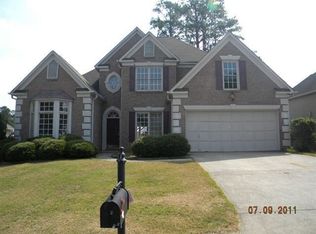 216 Towne Park Dr, Lawrenceville, GA 30044