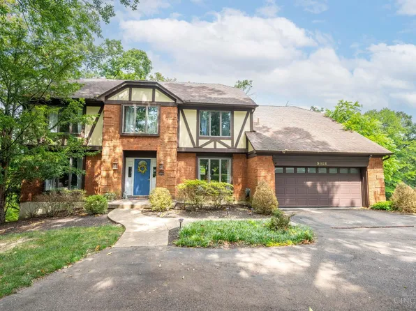9018 Winthrop Dr, Cincinnati, OH 45249