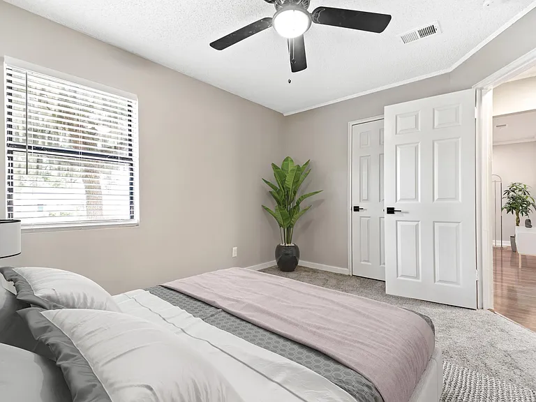 The Duplexes @ Victory — Photo 5