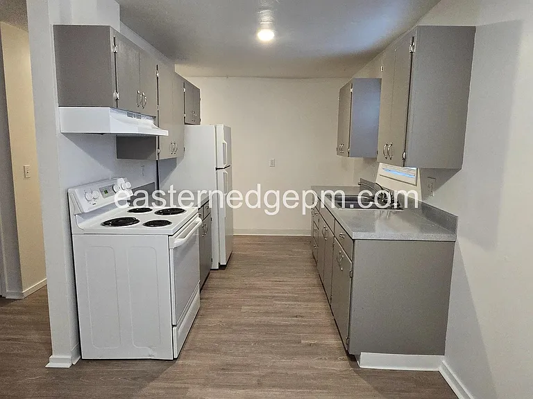305-339 NW 8th Ave — Photo 32