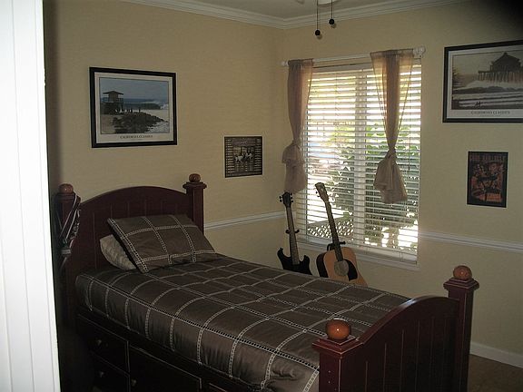 Bedroom #1