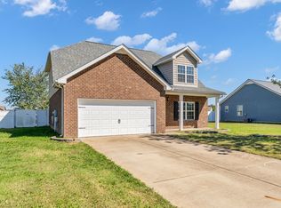 704 Silverhill Dr, Murfreesboro, TN 37129