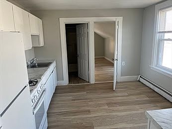 5th image of 159 E Central St