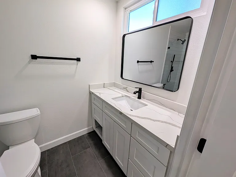 5997 Jacaranda Ln #B — Photo 5