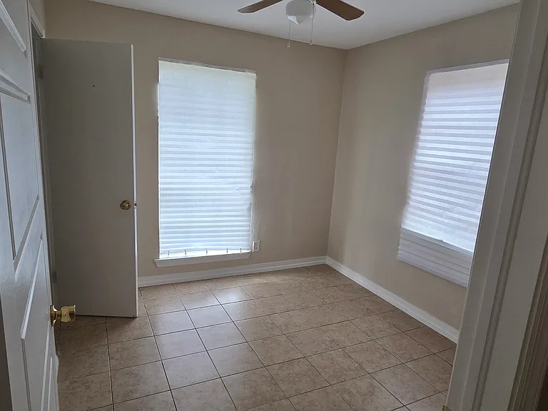 3418 S Estrellita Ave — Photo 11