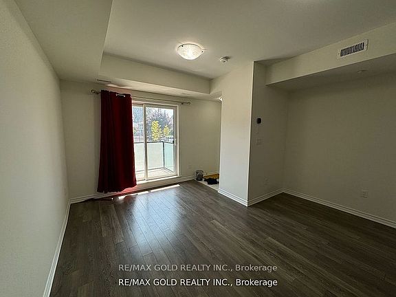 5th image of 1081 Danforth Rd #127