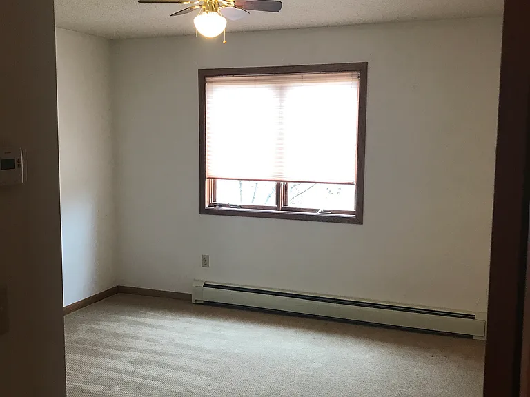 1347 Cliff Ave #1 — Photo 14