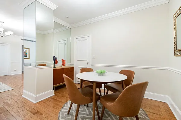 Sold by Corcoran | media 21