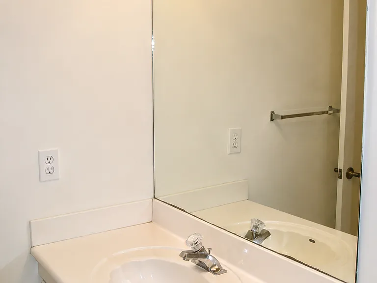 6630 NW 114th Ave #1503 — Photo 24