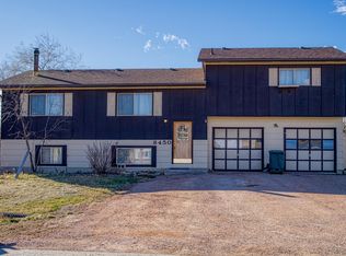 8450 Ptarmigan Ave, Gillette, WY 82718
