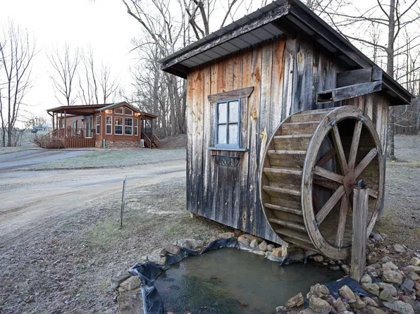 91 Trailblazer Ln, Blairsville, GA 30512