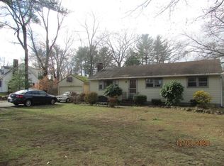 193 Beech St, Rockland, MA 02370