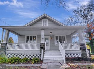 334 Springfield Rd, Aldan, PA 19018