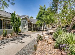 494 Grapefruit Dr, Ramona, CA 92065