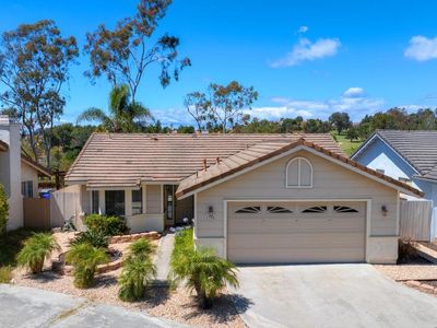 1394 Longfellow Rd, Vista, CA, 92081