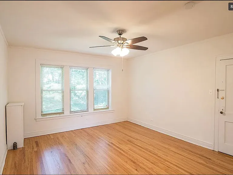 5047 N Central Park Ave #1D — Photo 6