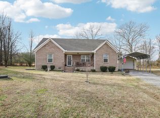 104 Jollie Ln, Westmoreland, TN 37186