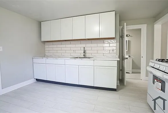 5003 Dalton Ave — Photo 4