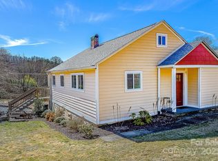 20 Catawba Ln, Brevard, NC 28712