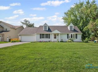7267 Winding Brook Rd, Perrysburg, OH 43551